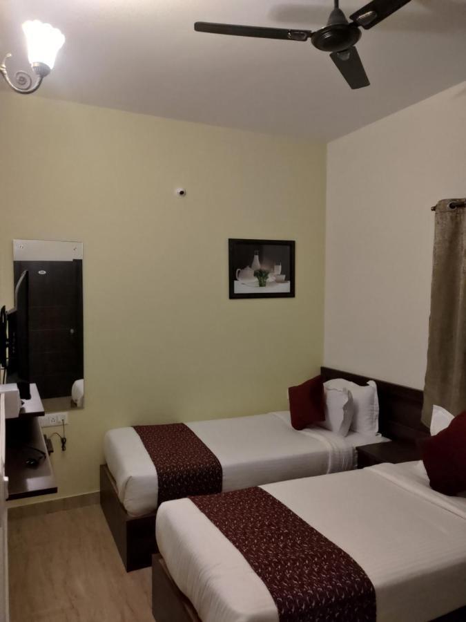 Hotel Bangalore Airport Inn, Near Kempegowda Airport, Airport Pickup & Drop Available 24X7 Devanahalli Екстериор снимка